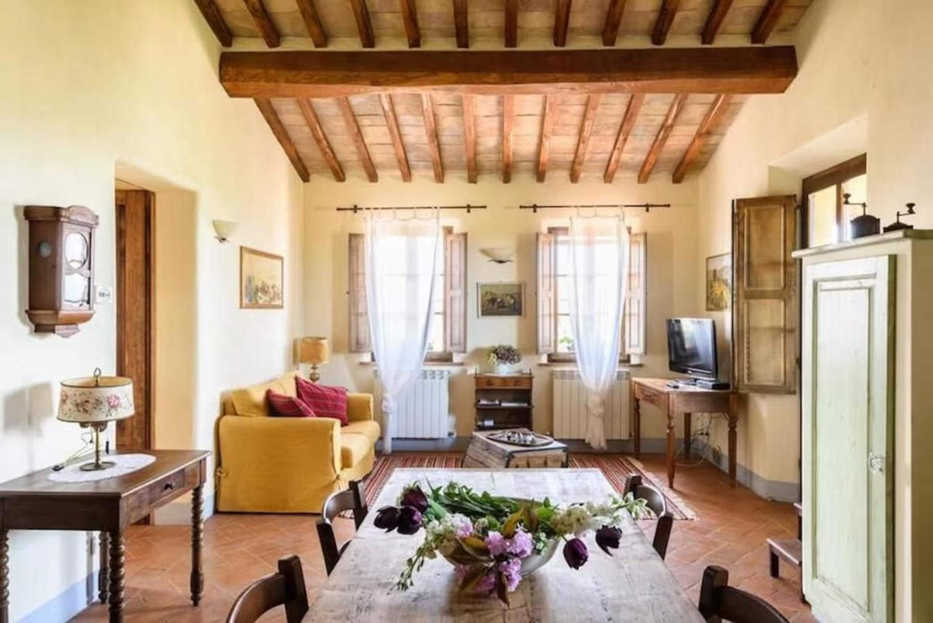 Agriturismo MONSOLE - Montalcino Esterno foto