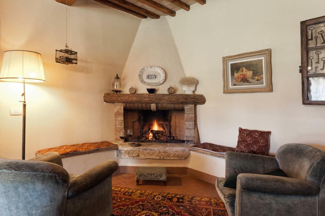 Agriturismo MONSOLE - Montalcino Esterno foto